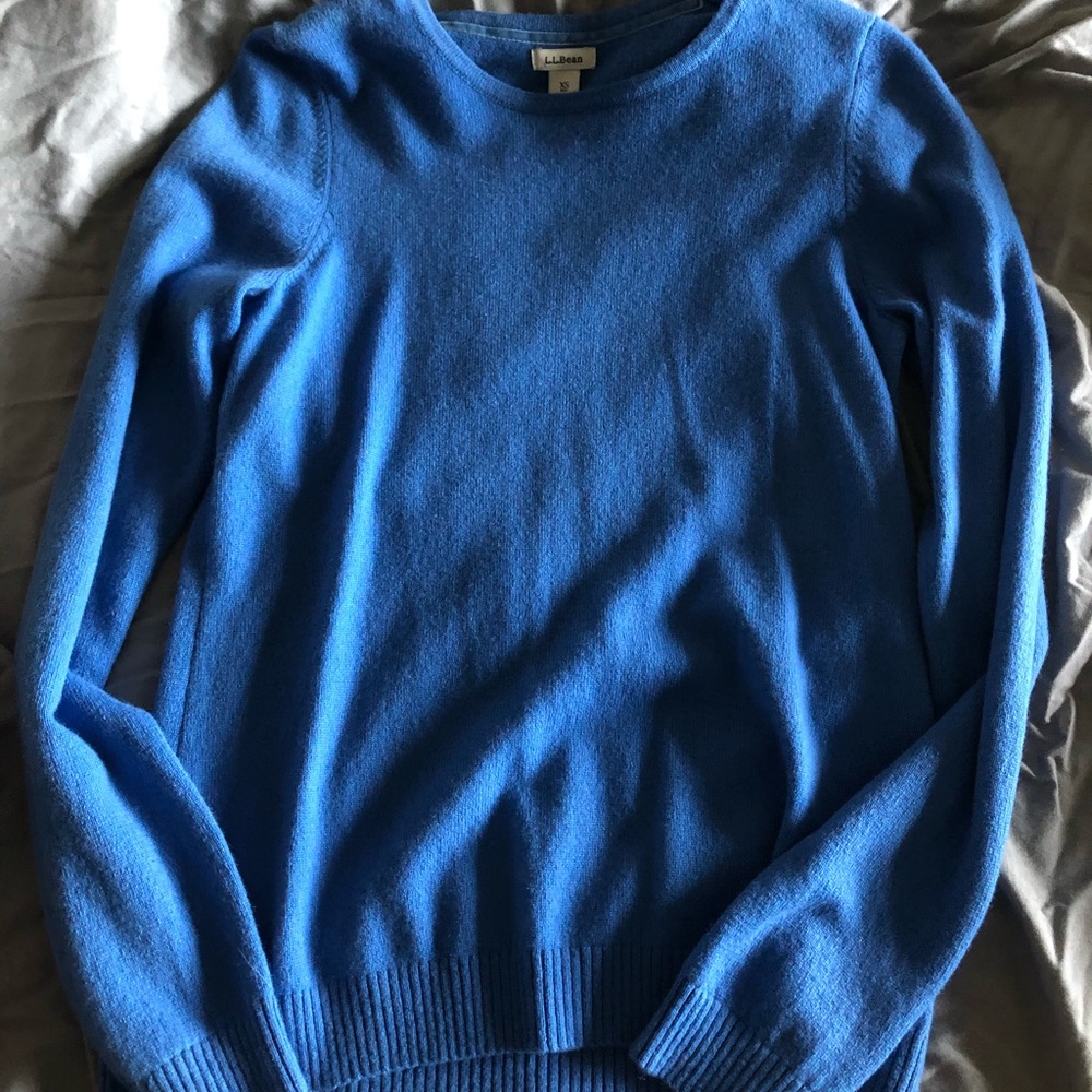 Long sleeve blue and pink shirts